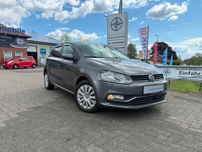 Grau Gebraucht 2015 VW Polo Comfortline Kleinwagen | 7.590 € (Guter Preis) - Bild 1/4