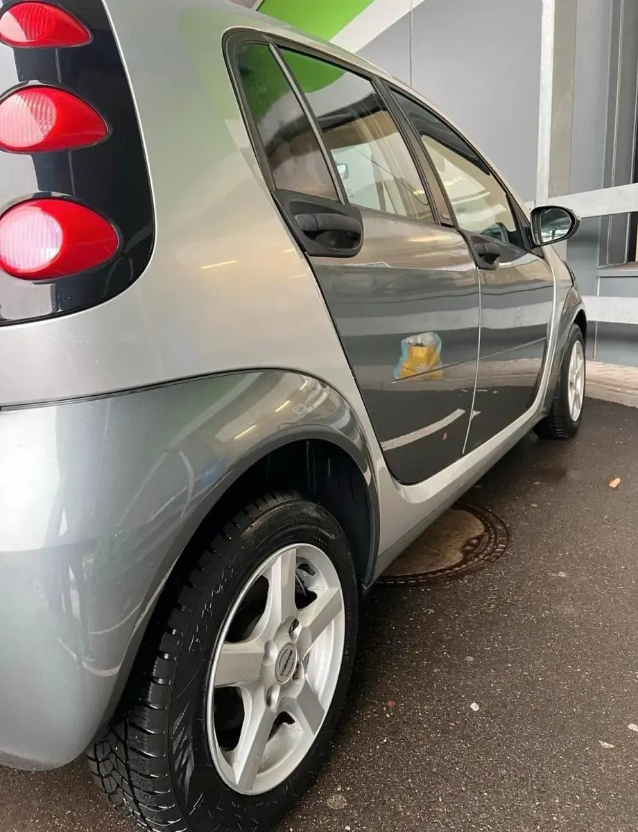 Gebraucht Smart ForFour 95 PS (69 kW) 2004 Grau Kleinwagen