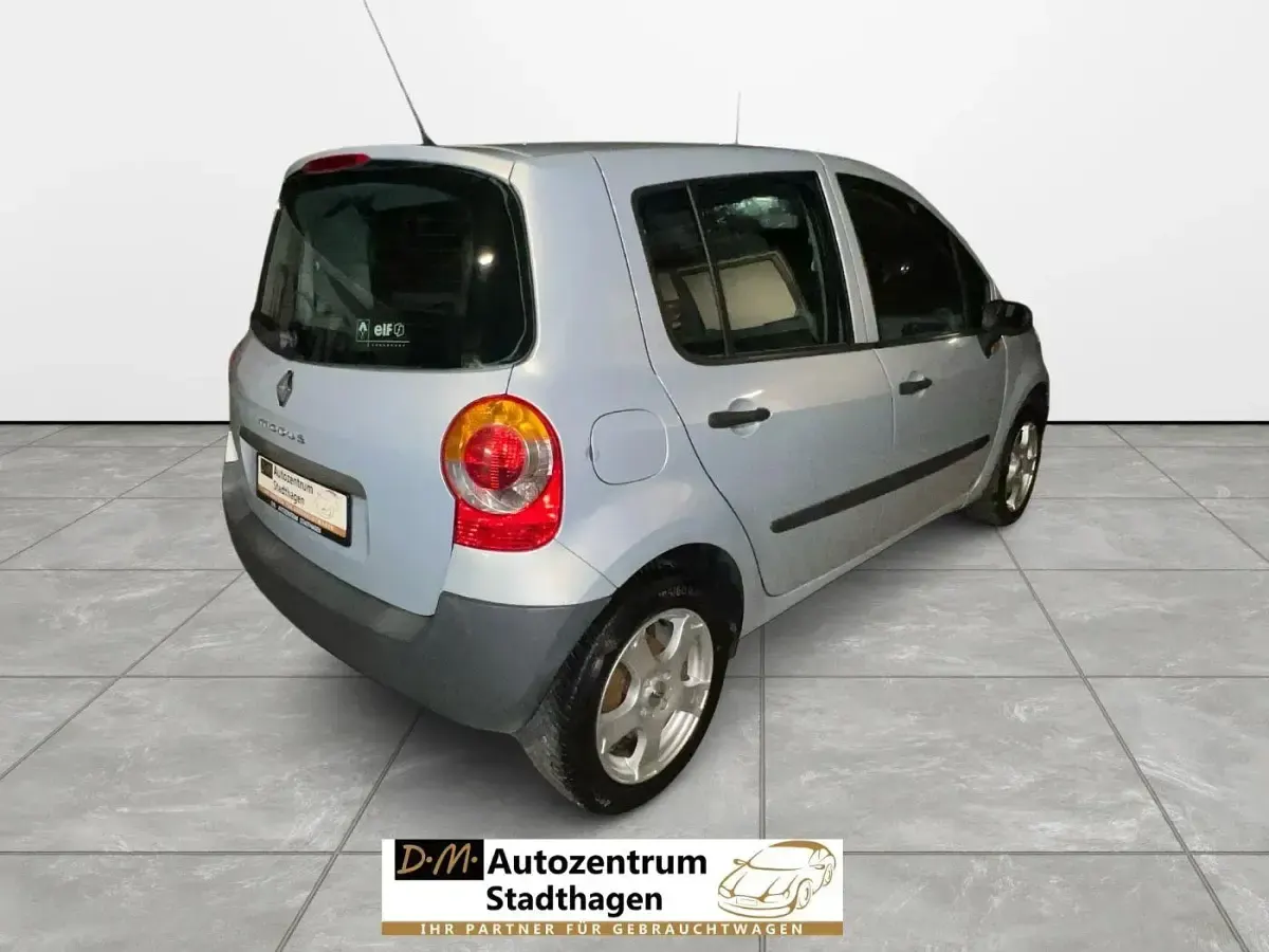 Używany Renault Modus Authentique 75 KM (55 kW) 2005 Srebrny Minivan
