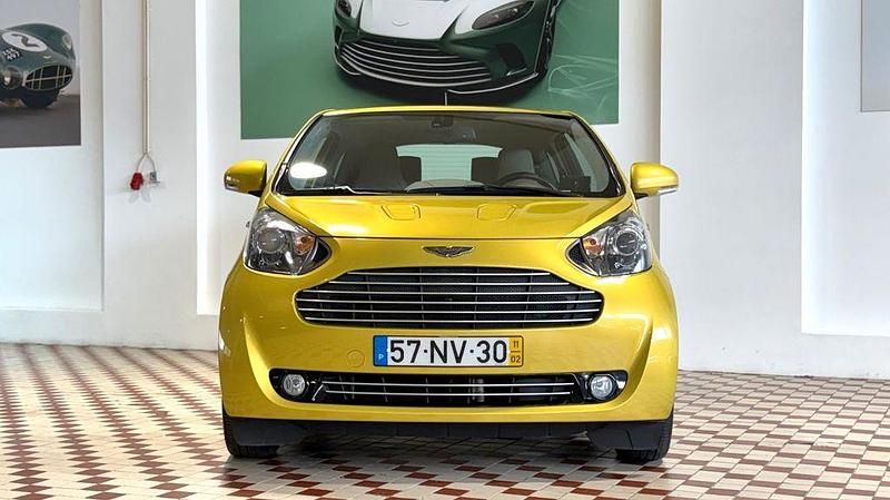 Gebraucht Aston Martin Cygnet 98 PS (72 kW) 2011 Gelb Kleinwagen