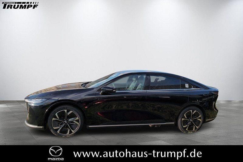 Neu Mazda 6e Takumi-Line 189 kW (258 PS) 2026 Jet black Limousine