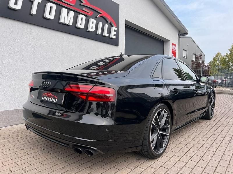 Gebraucht Audi S8 plus Sport 605 PS (444 kW) 2017 Schwarz Limousine
