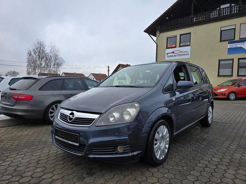 Gebraucht Opel Zafira Catch Me 140 PS (102 kW) 2007 Metro m2 Van / Kleinbus