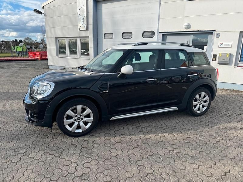 Gebraucht Mini Cooper Countryman Pepper 136 PS (100 kW) 2017 Schwarz SUV
