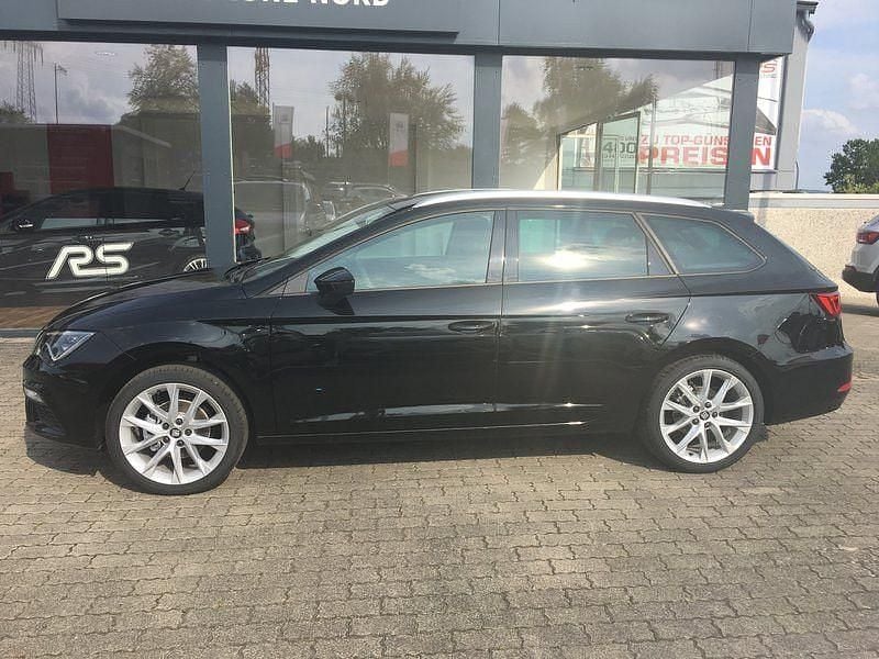 Schwarz Gebraucht 2017 Seat Leon ST FR Kombi | 14.350 € (Guter Preis) - Bild 1/4