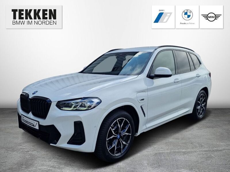 Weiss Gebraucht 2021 BMW X3 M Sport SUV | 40.890 € (Etwas zu teuer) - Bild 1/4