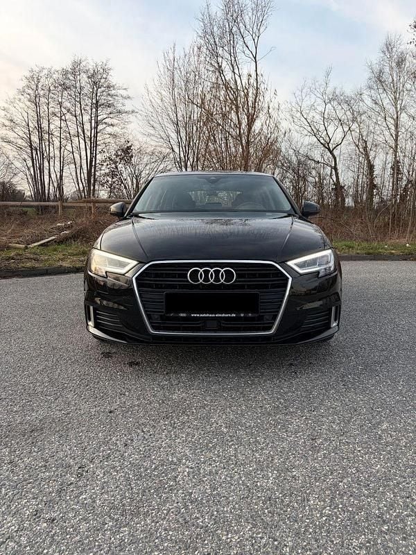 Gebraucht Audi A3 Sport 150 PS (110 kW) 2017 Schwarz Limousine