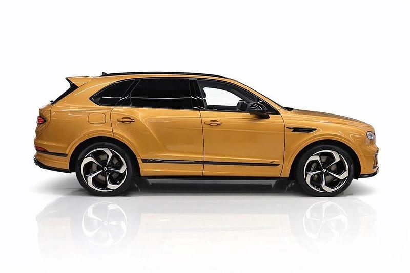 Gebraucht Bentley Bentayga 551 PS (405 kW) 2022 Orange SUV