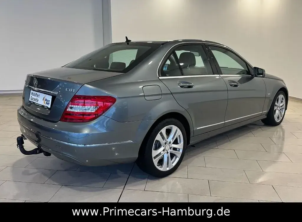 Gebraucht Mercedes C220 170 PS (125 kW) 2011 Grau Limousine