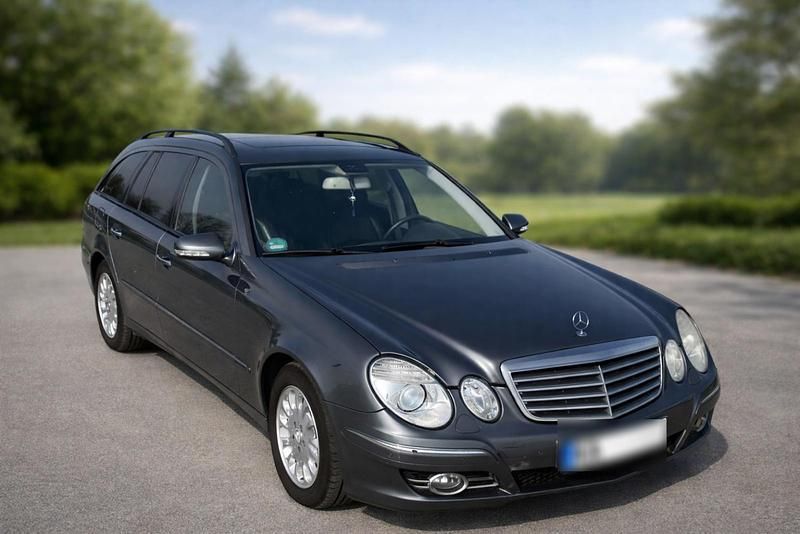 Gebraucht Mercedes E320 Elegance 224 PS (164 kW) 2007 Grau Kombi