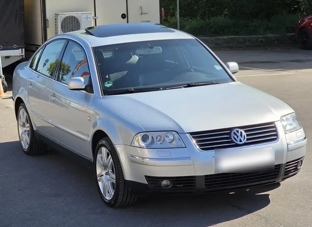 Gebraucht VW Passat 150 PS (110 kW) 2003 Silber Limousine