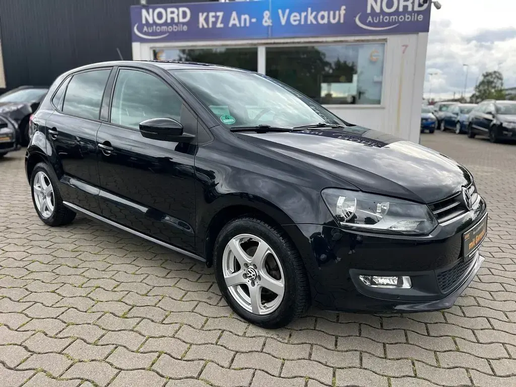 Gebraucht VW Polo Team 90 PS (66 kW) 2011 Schwarz Kleinwagen