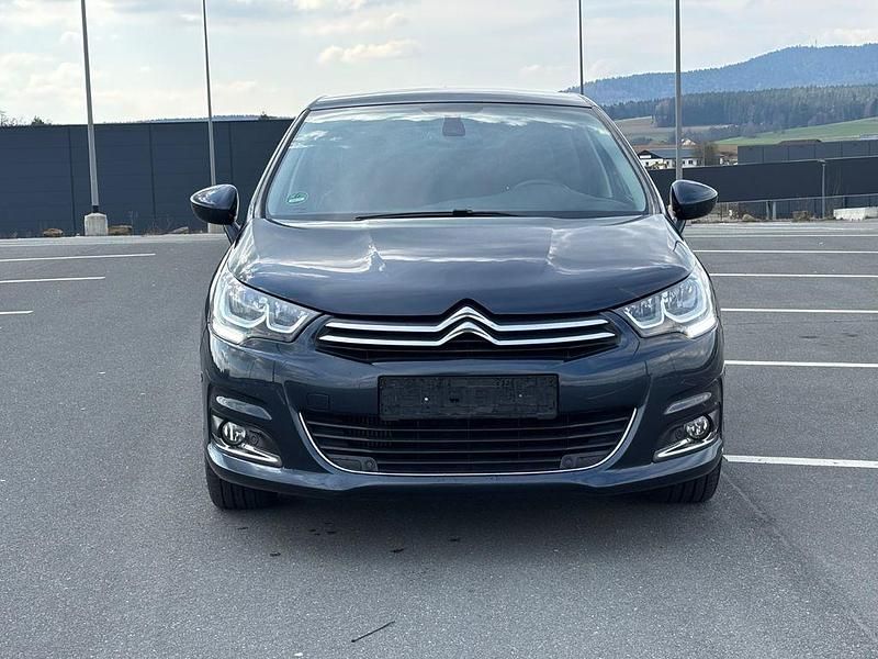 Gebraucht Citroën C4 Shine 131 PS (96 kW) 2015 Grau Limousine