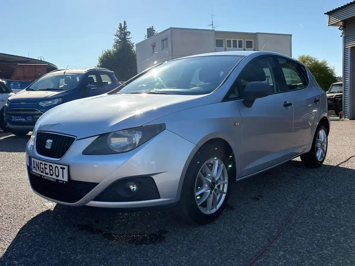 Gebraucht Seat Ibiza Reference 69 PS (50 kW) 2012 Silber Kleinwagen