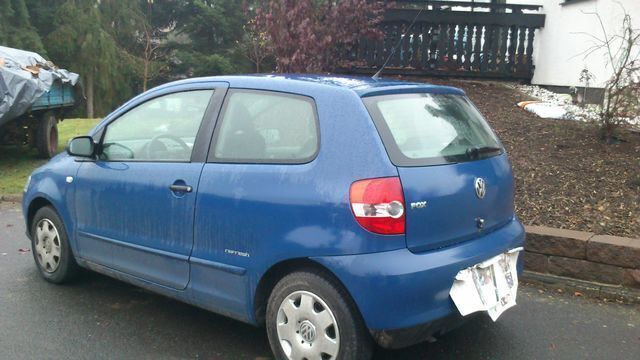 Second-hand VW Fox Refresh 54 CP (39 kW) 2009 Albastru Hatchback