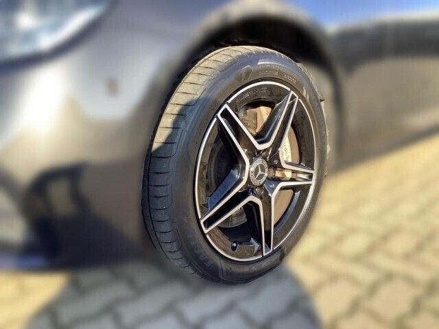 Gebraucht Mercedes E300 AMG 306 PS (225 kW) 2021 Grau Limousine