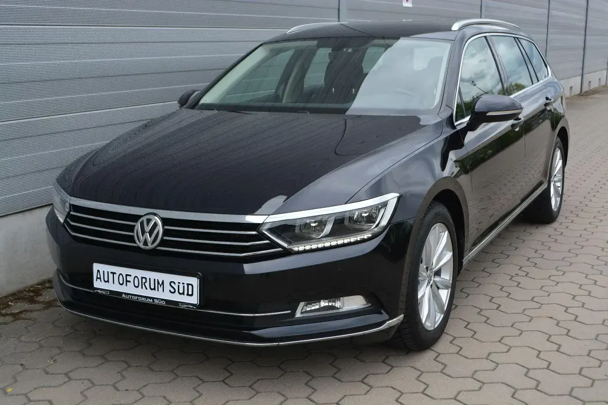 Gebraucht VW Passat Highline 150 PS (110 kW) 2016 Schwarz Limousine