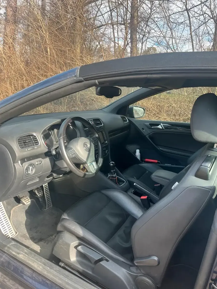 Gebraucht VW Golf Cabriolet 105 PS (77 kW) 2013 Blau Cabrio