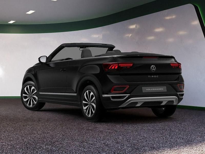 Gebraucht VW T-Roc Cabriolet Style 116 PS (85 kW) 2024 Schwarz / deep black Cabrio
