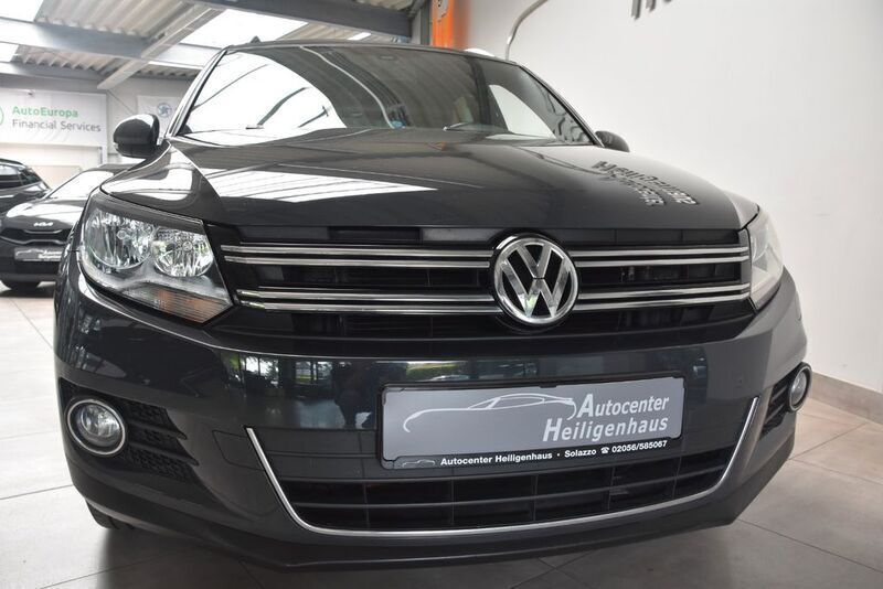 Grau Gebraucht 2016 VW Tiguan LOUNGE SUV | 13.980 € (Fairer Preis) - Bild 1/4