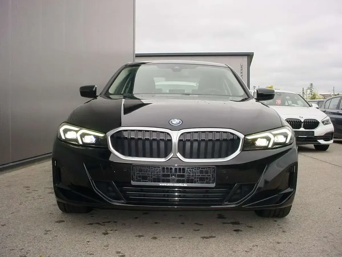 Gebraucht BMW 320 163 PS (119 kW) 2022 Schwarz ii Limousine