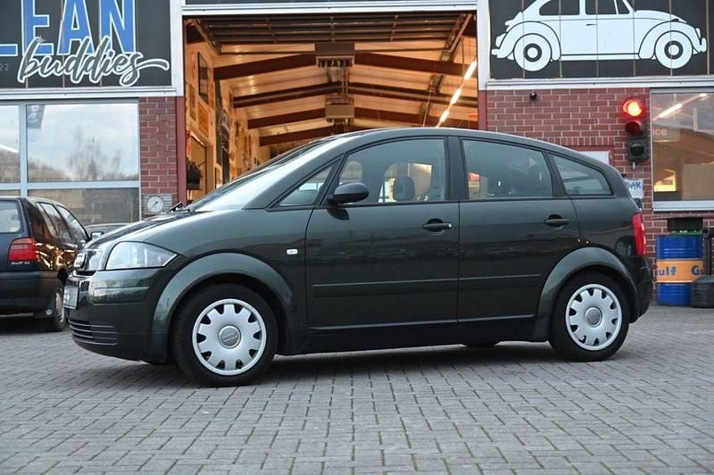 Brugt Audi A2 Young 75 HK (55 kW) 2000 Grøn Hatchback