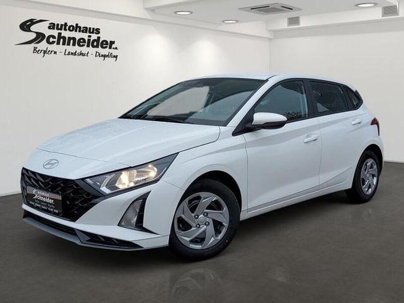 Weiß Gebraucht 2024 Hyundai i20 Select Limousine | 17.690 € (Guter Preis) - Bild 1/4