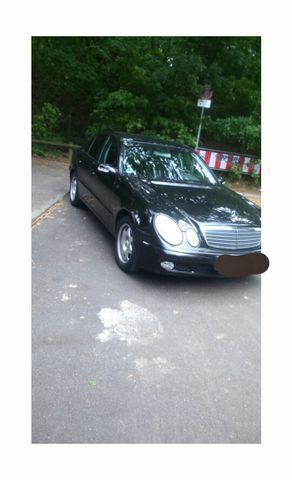 Gebraucht Mercedes E240 177 PS (130 kW) 2004 Schwarz Limousine