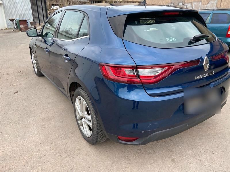 Gebraucht Renault Mégane IV 101 PS (74 kW) 2016 Blau Limousine
