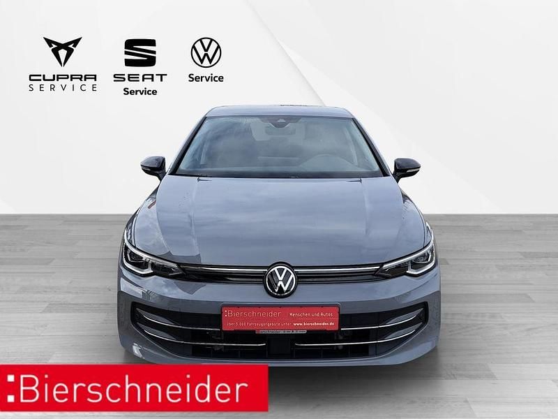 Gebraucht VW Golf VIII Pro 150 PS (110 kW) 2025 Grau Limousine