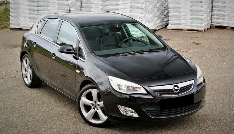 Gebraucht 2012 Opel Astra Edition Limousine | 2.200 € (Superpreis) - Bild 1/4