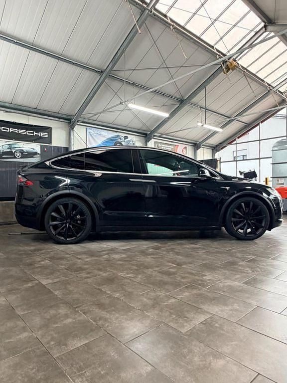 Usado Tesla Model X 325 kW (443 CV) 2018 Negro SUV