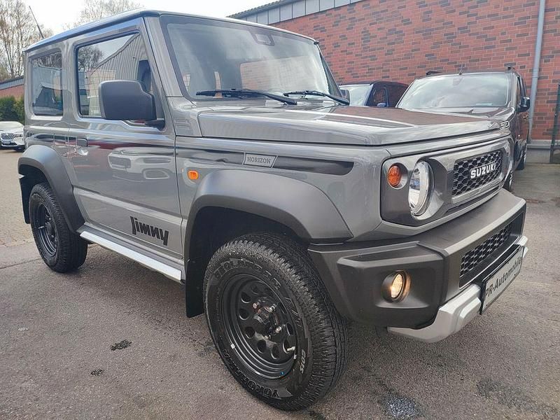 Gebraucht Suzuki Jimny 102 PS (75 kW) 2024 Grau SUV