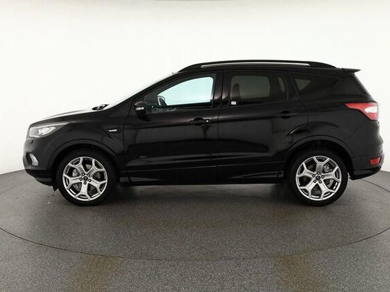 Gebraucht Ford Kuga ST-Line 179 PS (131 kW) 2018 Schwarz SUV