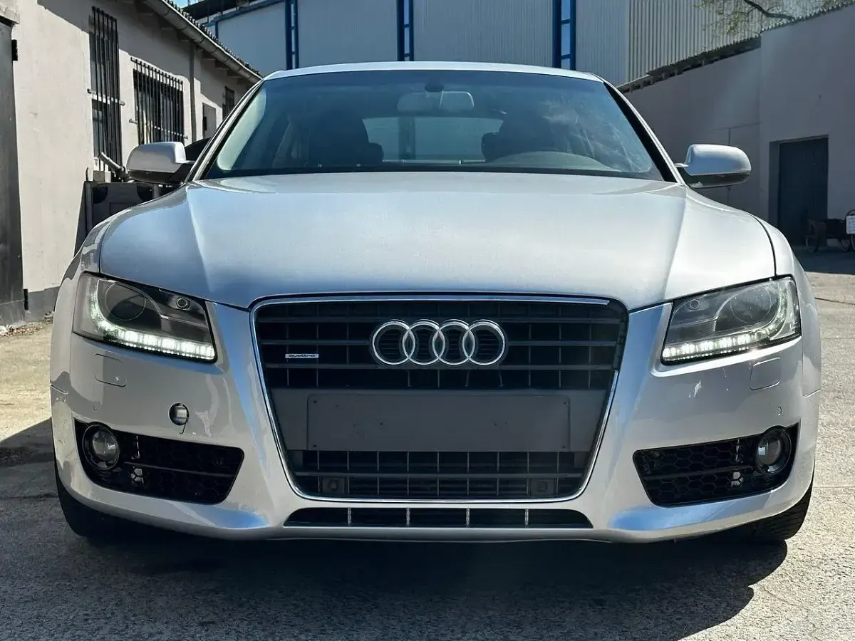 Gebraucht Audi A5 Performance 239 PS (175 kW) 2009 Silber Coupé