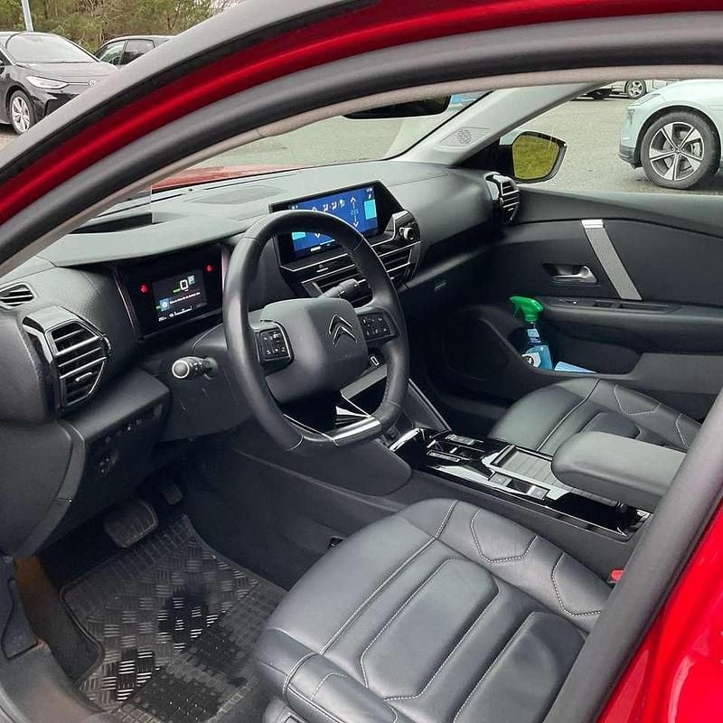Brugt Citroën e-C4 Shine 100 kW (136 HK) 2022 Rød Sedan