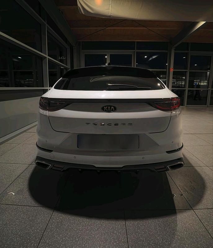 Gebraucht Kia ProCeed GT 204 PS (150 kW) 2020 Weiß Kombi