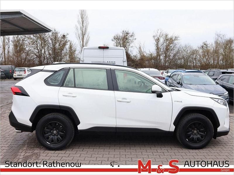 Gebraucht Toyota RAV4 Hybrid Plus 222 PS (163 kW) 2020 Schneeweiß SUV