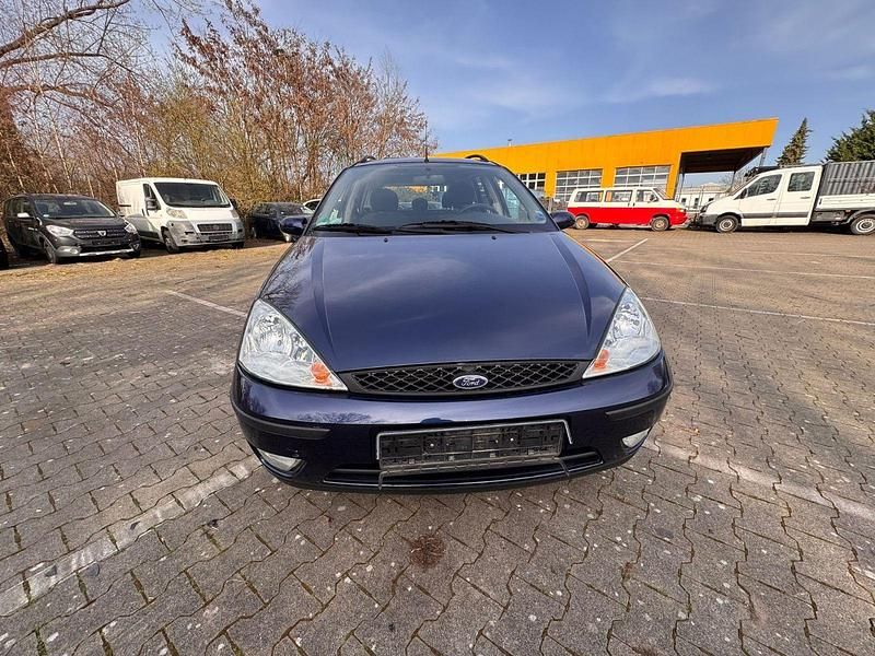 Second-hand Ford Focus 116 CP (85 kW) 2004 Albastru Break