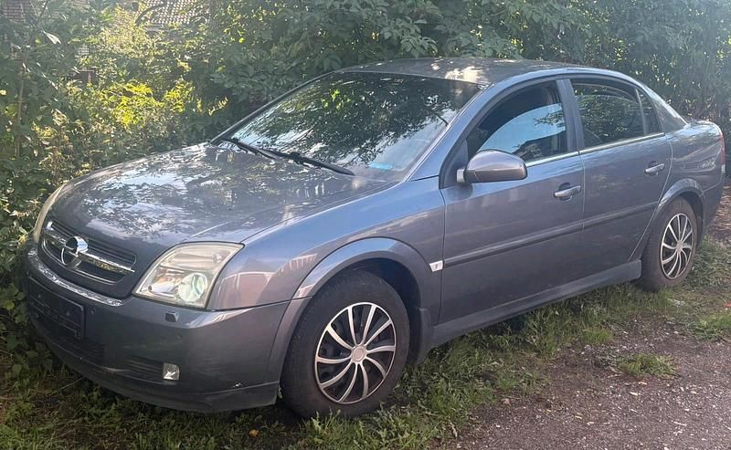 Silber Gebraucht 2003 Opel Vectra Limousine | 600 € (Superpreis) - Bild 1/4
