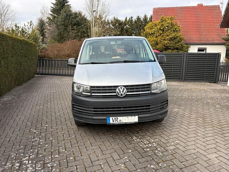 Gebraucht VW T6 102 PS (75 kW) 2016 Silber Van