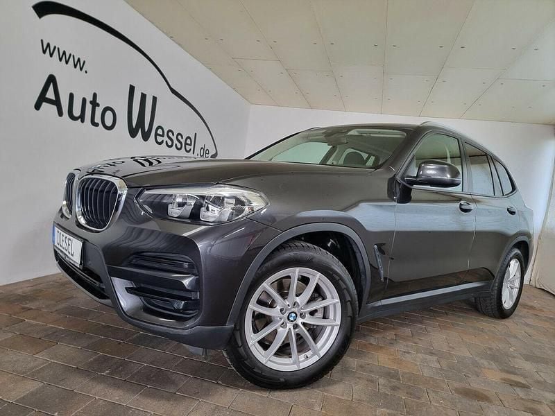 Sophistograu brillanteffekt metalli (metallic) Gebraucht 2019 BMW X3 SUV | 22.900 € (Superpreis) - Bild 1/4
