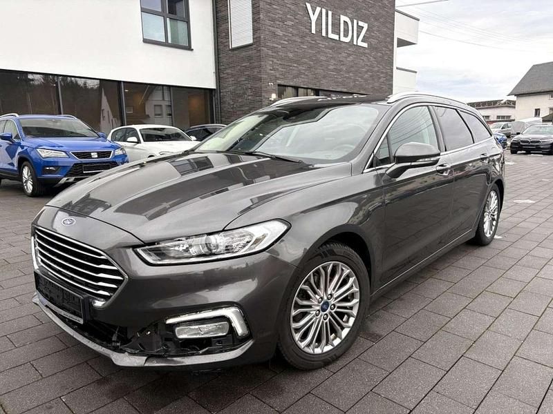 Grau Gebraucht 2020 Ford Mondeo Titanium Kombi | 10.850 € (Superpreis) - Bild 1/4