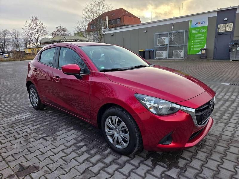 Soul red crystal m Gebraucht 2019 Mazda 2 Center-Line Kleinwagen | 10.299 € (Fairer Preis) - Bild 1/4