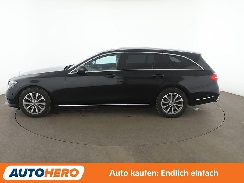 Gebraucht Mercedes E220 Exclusive 194 PS (142 kW) 2017 Schwarz Kombi