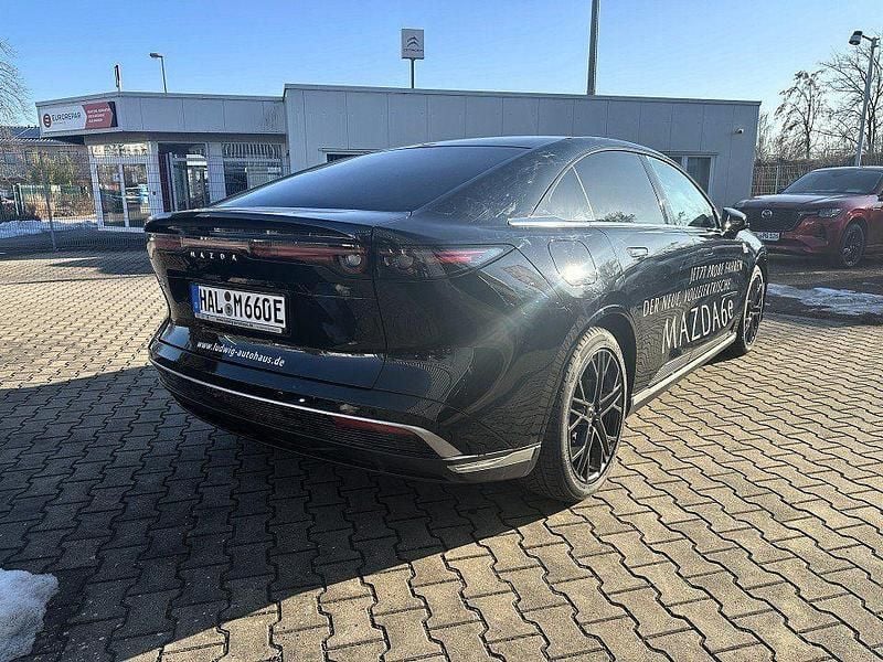 Gebraucht Mazda 6e 60 kW (82 PS) 2025 Jet black Limousine