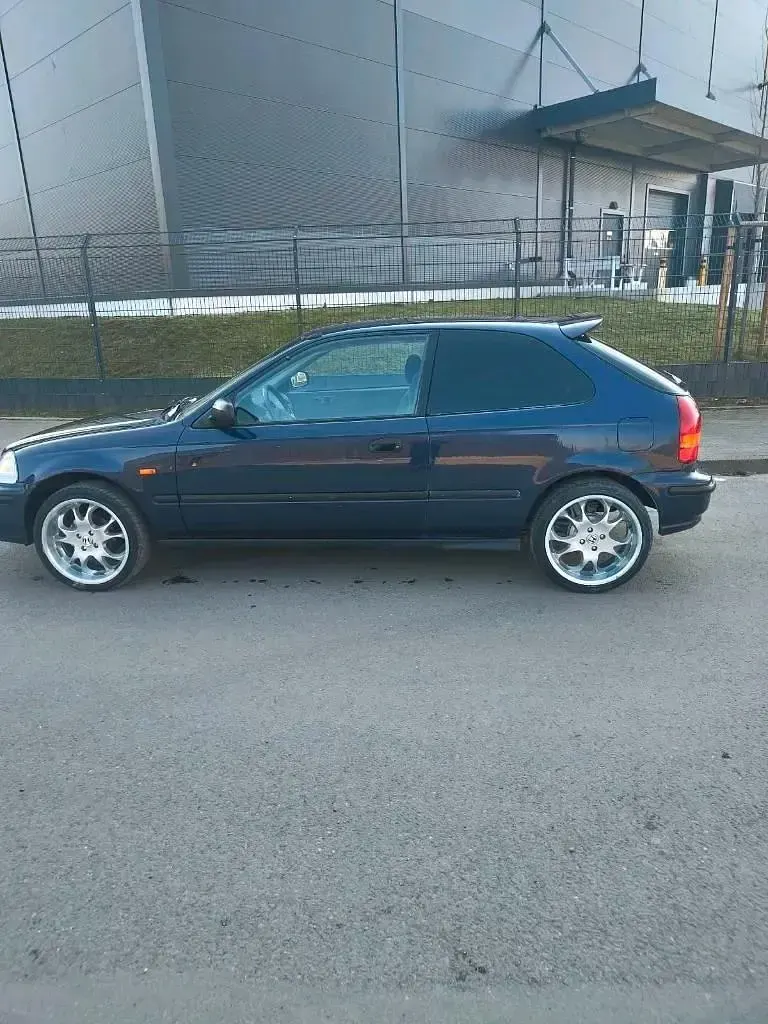 Gebraucht Honda Civic 90 PS (66 kW) 1996 Violet Coupé