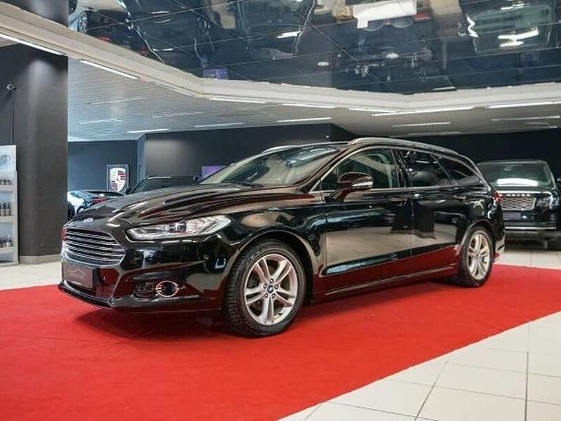 Gebraucht Ford Mondeo Titanium 180 PS (132 kW) 2018 Schwarz Kombi