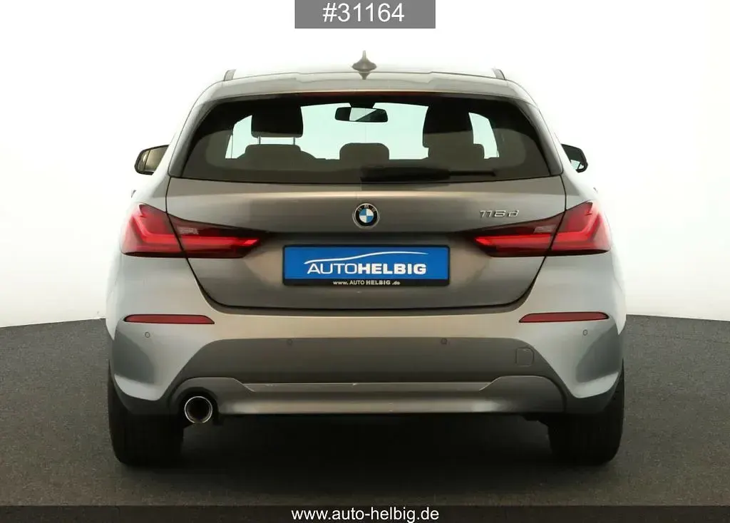 Używany BMW 116 Advantage 116 KM (85 kW) 2023 Szary Hatchback