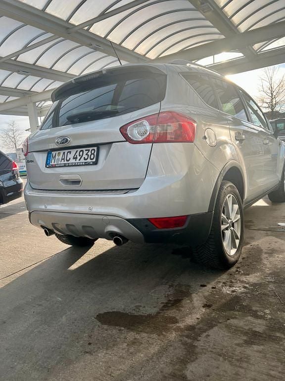 Gebraucht Ford Kuga 140 PS (102 kW) 2012 Silber SUV